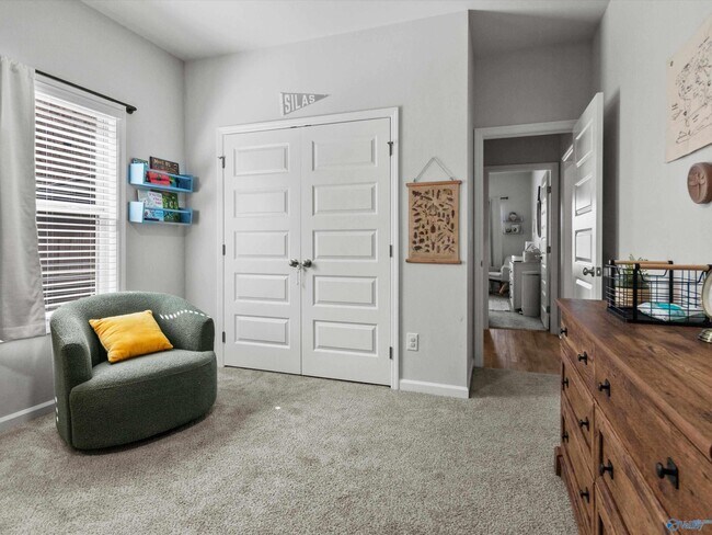 Building Photo - 209 Allegro Cir