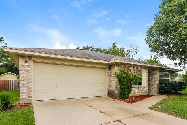 Building Photo - 10902 Ivy Park
