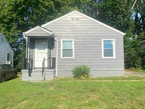 Building Photo - 1227 Alcott Ave