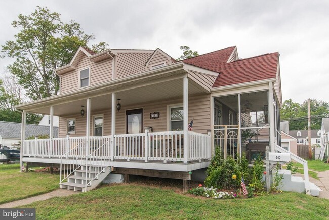 Primary Photo - Cape Cod style home right in the heart of ...