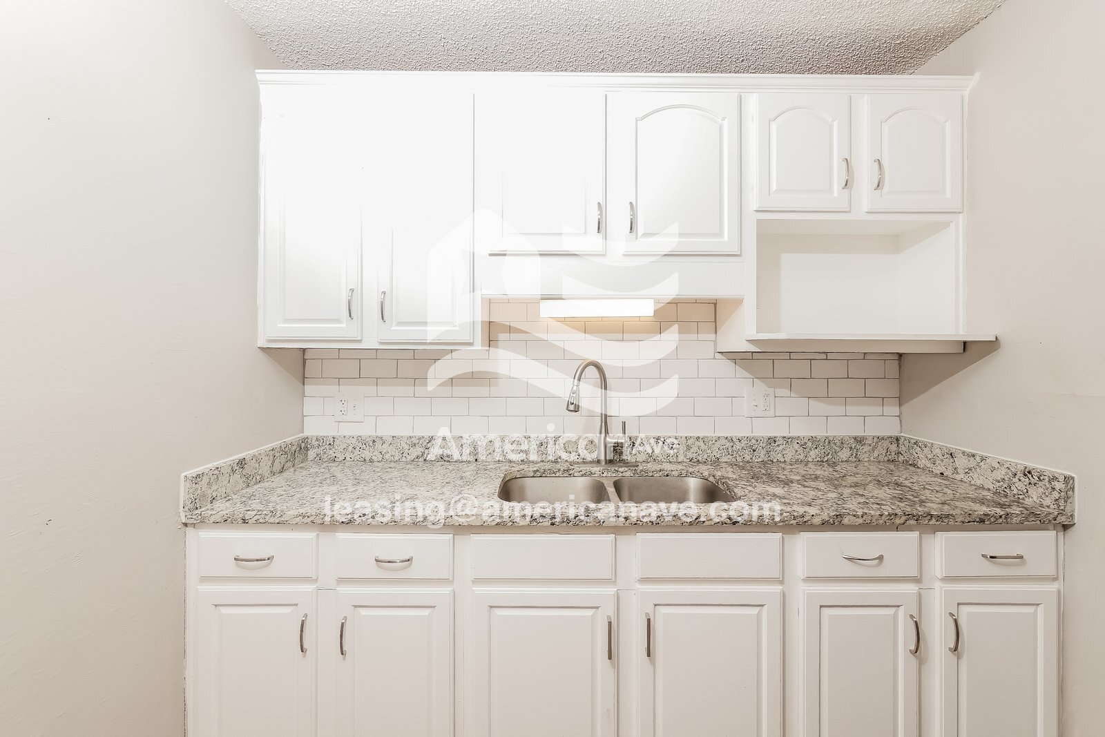 Building Photo - 4709 E 33rd St