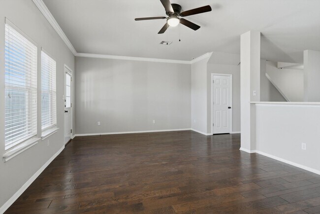 Building Photo - Move-In Ready Gem on Goldcrest Run Near Shopping & Dining