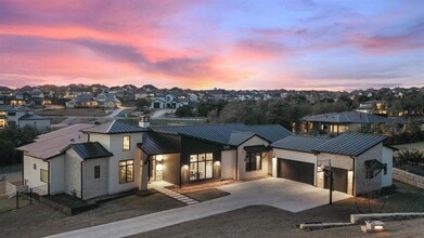 Building Photo - 5624 Sombria Ct