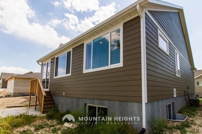 Building Photo - 797 Tamsin Ct