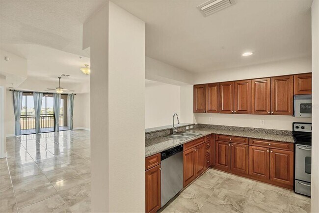 Building Photo - 1349 Aqui Esta Dr