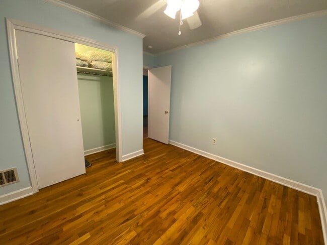 Building Photo - Black Mountain - Wooded lot, One-Level home, Room to Garden!