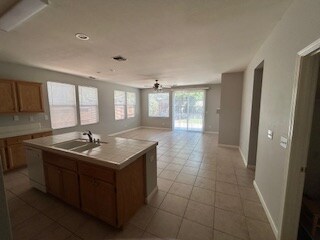 Building Photo - 2905 Macon Dr