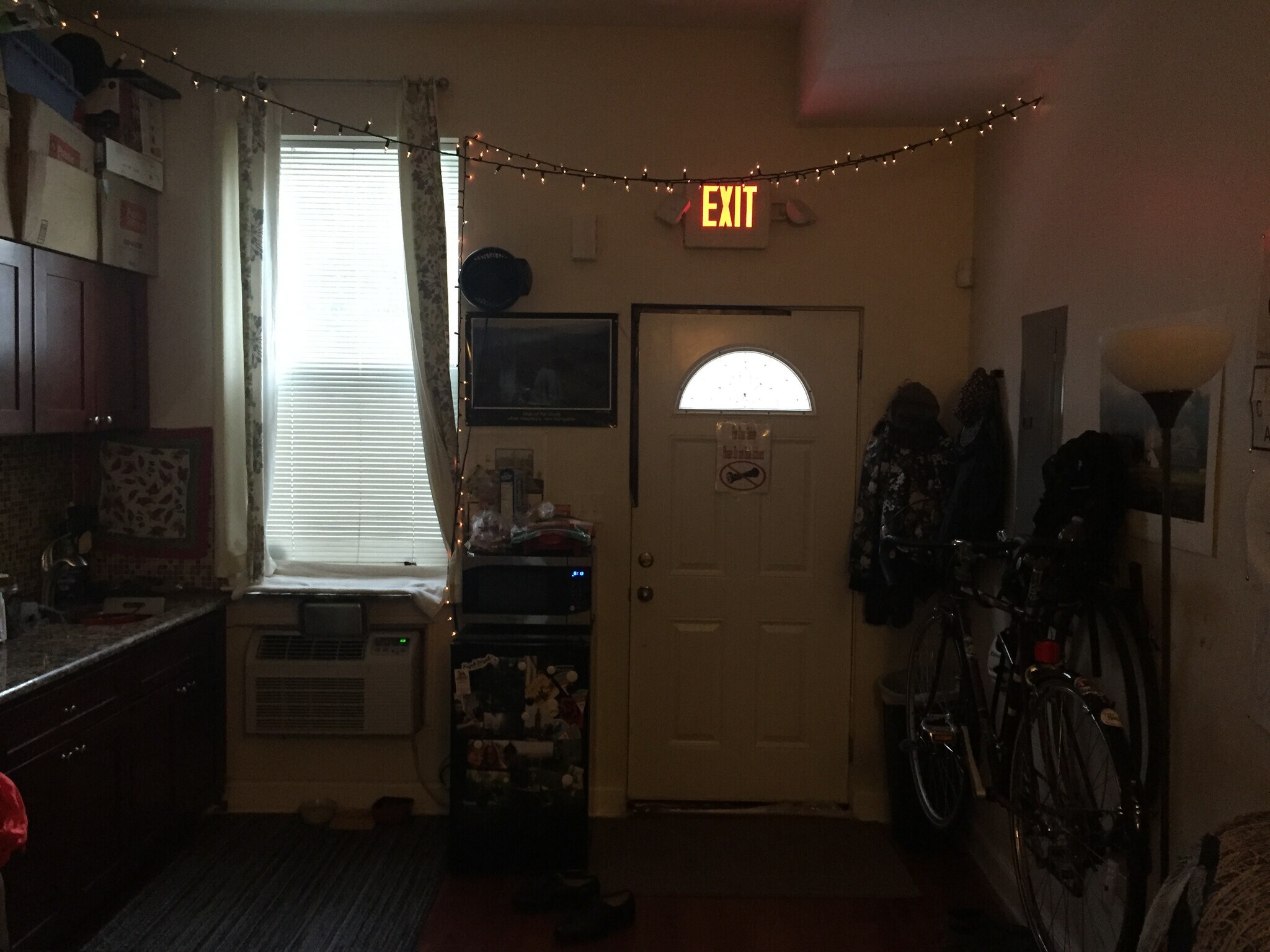 Building Photo - 1835 N 19th St