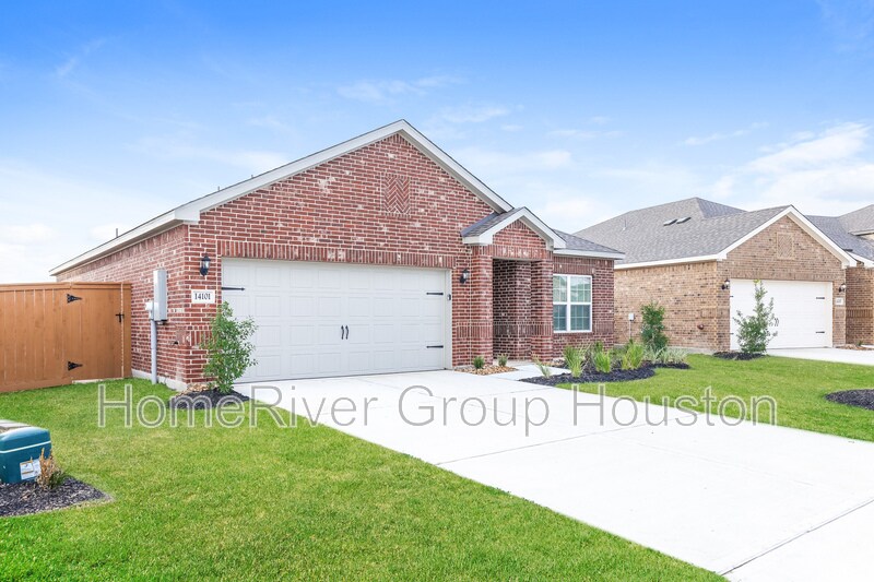 Building Photo - 14101 Freeboard Dr