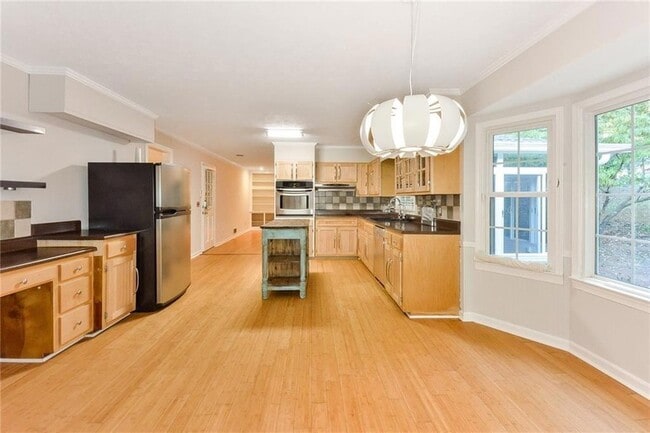 Building Photo - 5748 Jordanaire Pl NW