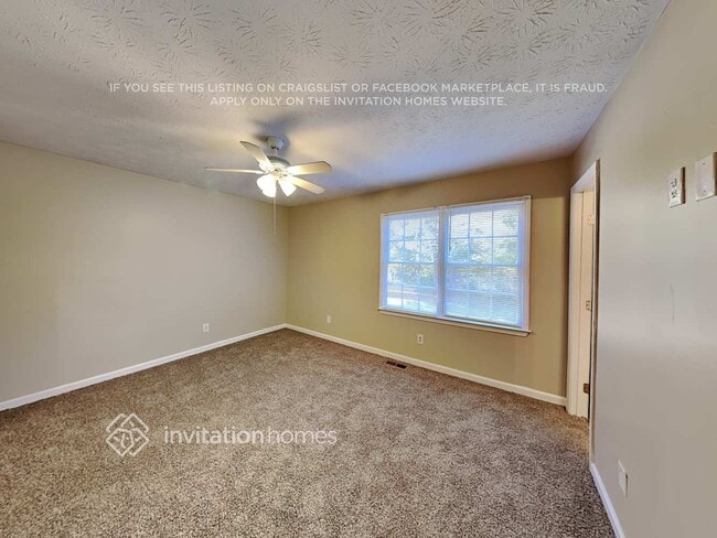 Building Photo - 83 Bluebird Dr