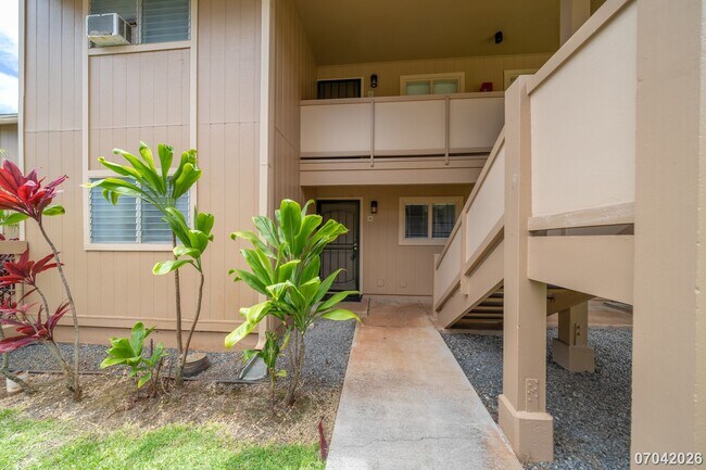 Building Photo - Rarely available ground floor townhome unit! 2 bdrm/2 bath/1 parking at Waiau Gardens Villa in Pe...