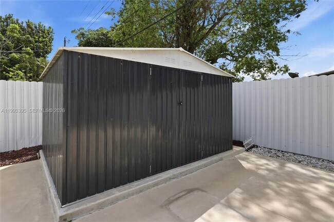 Building Photo - 7390 Cleveland St