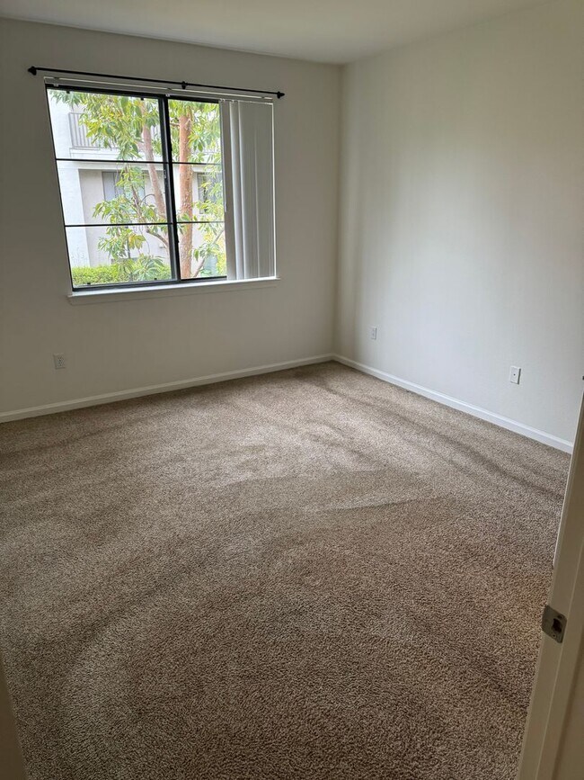 Building Photo - 2 Bed 2 Bath Spacious Condo in the Heart of Downtown San Jose! Tour Today!