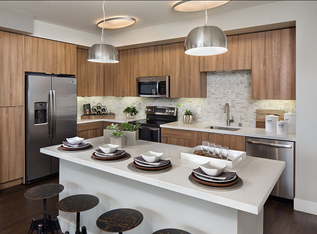 white and orange uptowns