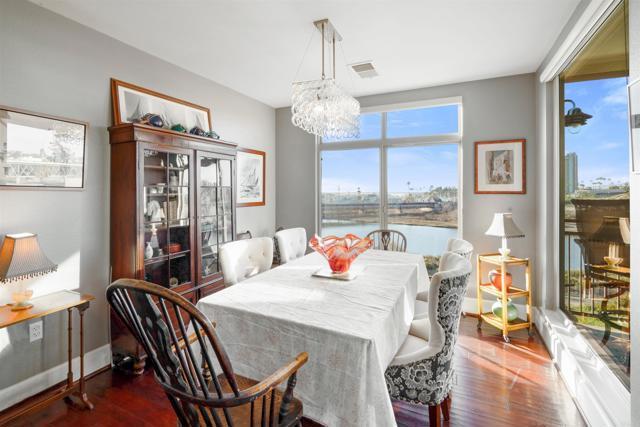 Building Photo - 1019 Costa Pacifica Way