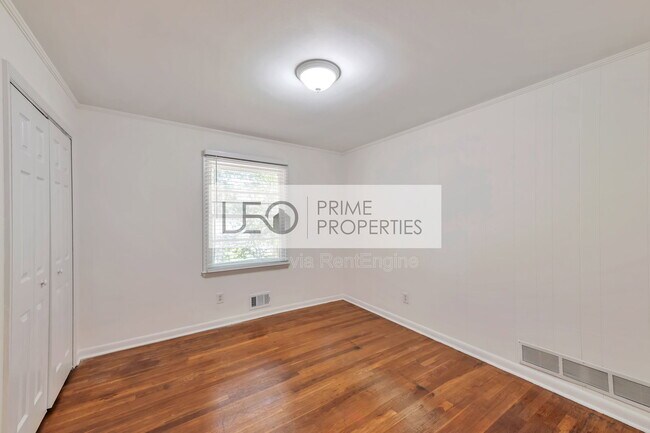Building Photo - 1728 Springer St NW