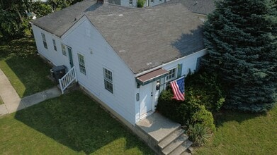 Building Photo - 4614 E 16th St