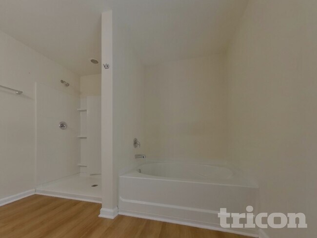 Building Photo - 236 Arbor Creek Dr