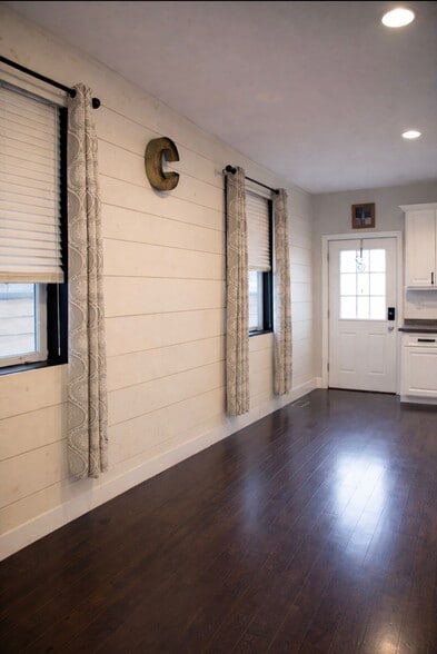 Kitchen - 1623 Swain St