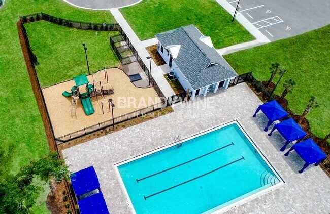 Building Photo - 509 Narnia Ct