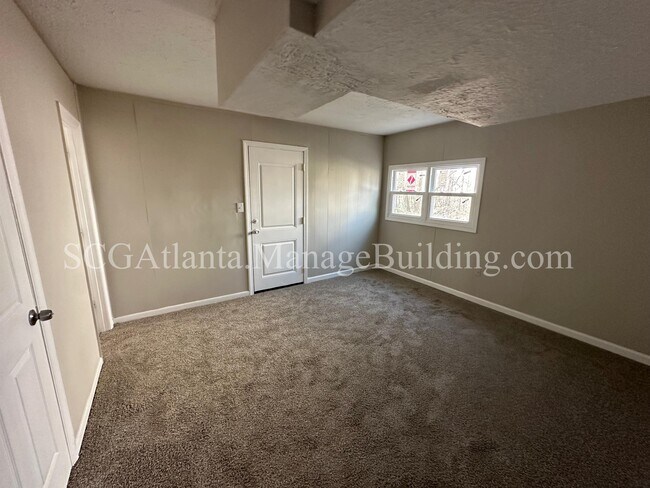 Building Photo - 10973 Highridge Ct