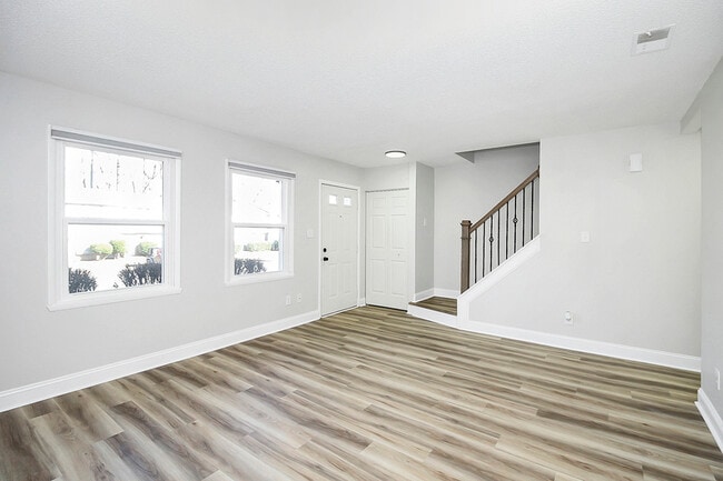 Building Photo - 1524 Waybridge Ln