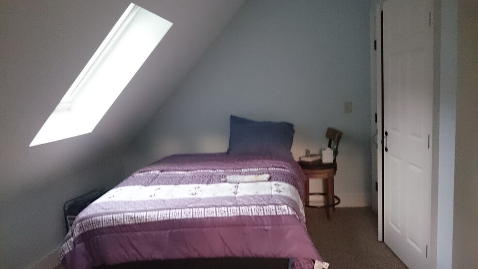Primary Photo - 542 Browns Rd