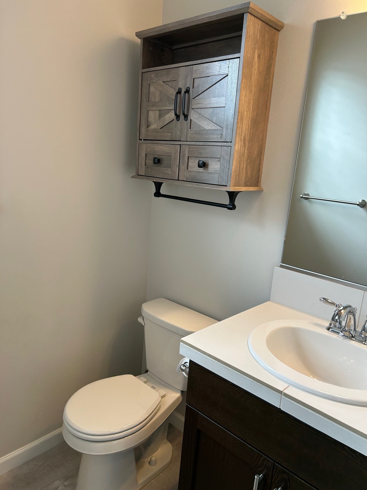 Half Bath (downstairs) - 4546 Sagecrest Dr NE