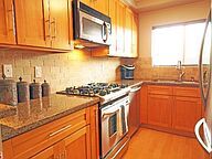 Building Photo - 1144 10th St