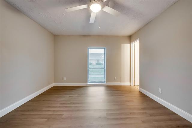 Building Photo - 30 W Mountain Creek Dr