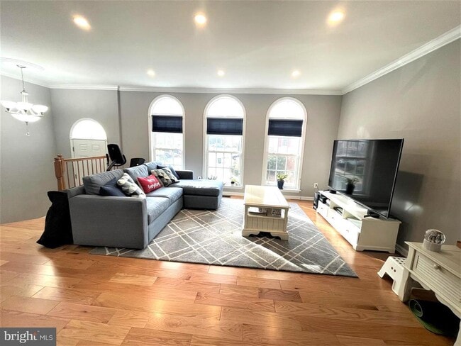 Building Photo - 4513 Monmouth St