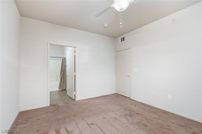 Building Photo - 8250 N Grand Canyon Dr