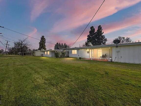 Building Photo - 5804 Sundale Ave