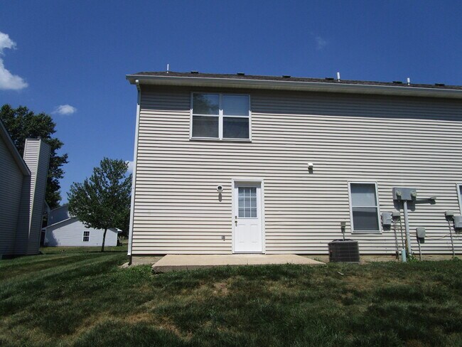 Building Photo - 3540 Prescott Dr