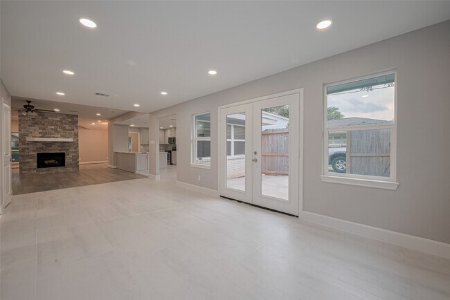 Building Photo - 8314 Burning Hills Dr