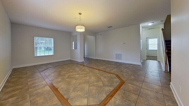 Building Photo - Room for Everyone in This Stunning 6-Bedroom Home!