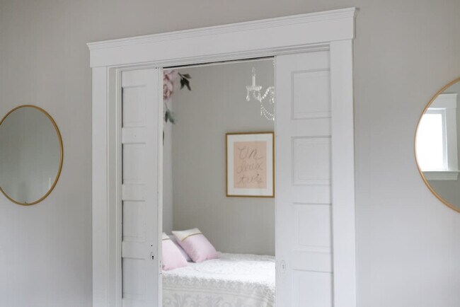 Building Photo - 6011 Ellen Ave