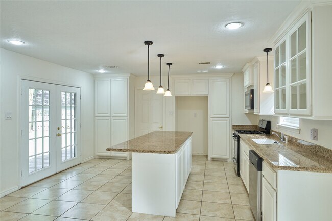 Building Photo - 11616 Timberwild St