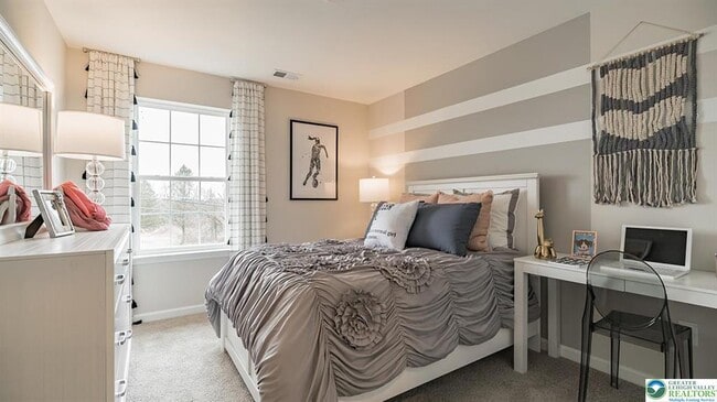 Building Photo - 1103 Meadowlark Dr