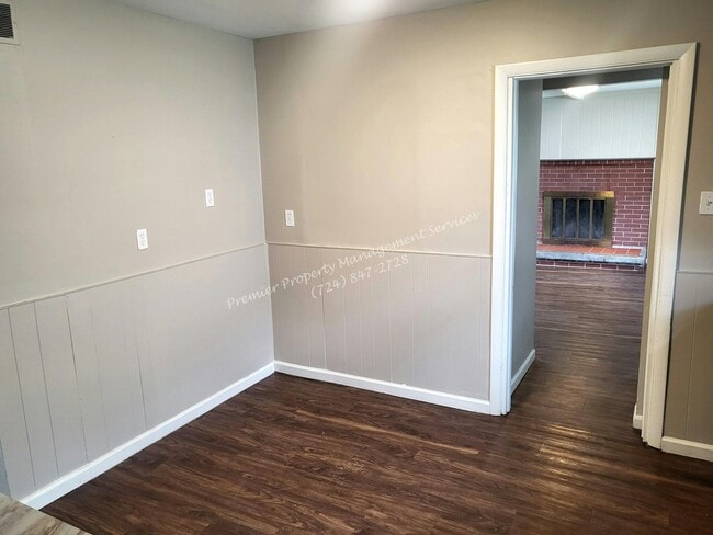 Building Photo - 136 Sawyer Dr