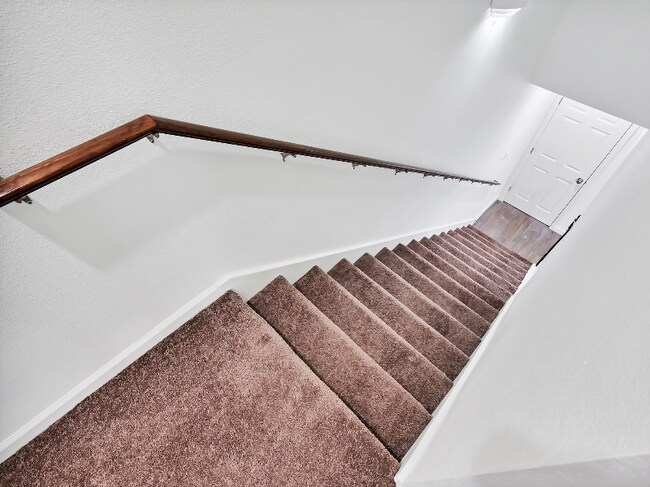 Building Photo - 2802 Shaver St