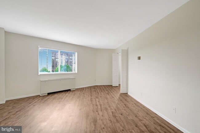 Building Photo - 5340 Holmes Run Pkwy