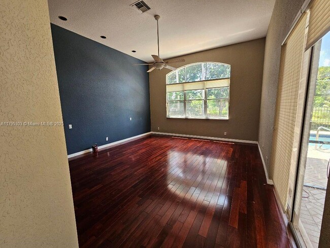 Building Photo - 18628 Ocean Mist Dr