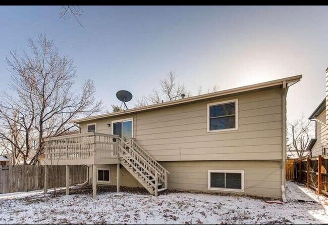 Building Photo - 10418 Jellison Way