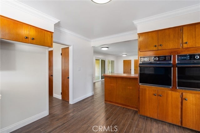 Building Photo - 388 Harford Pl