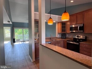 Building Photo - 2940 Yarling Ct