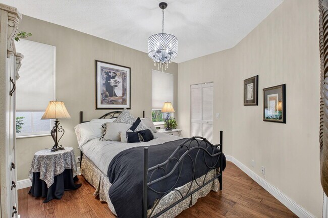 Building Photo - 2500 NW 66th Dr