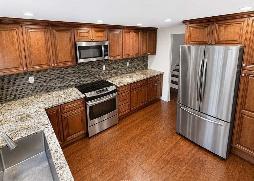 Building Photo - 14222 Enfield Cir