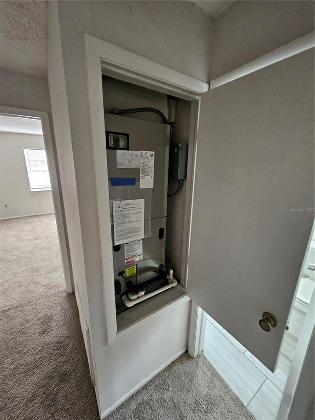 Building Photo - 4825 Lighthouse Cir